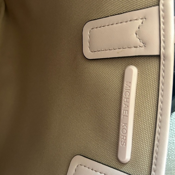 Michael Kors Pink Tote Bag - Picture 7 of 8